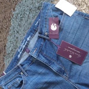 Women's jeans